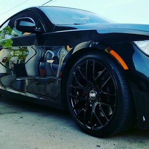 Meet your Posher, Liusmany